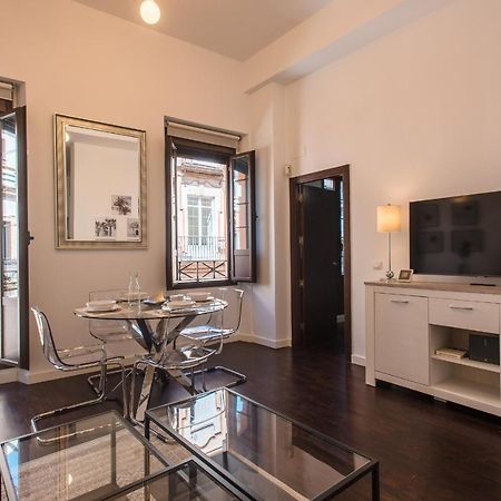 Apartamento Puerta Real - Free Parking Σεβίλλη Εξωτερικό φωτογραφία