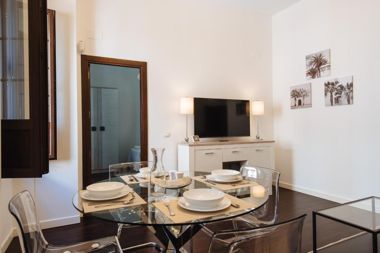 Apartamento Puerta Real - Free Parking Σεβίλλη Εξωτερικό φωτογραφία