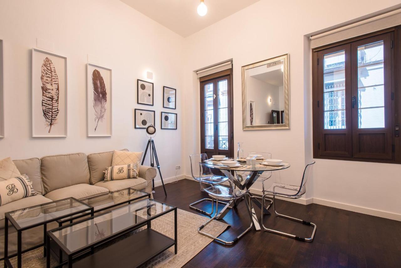 Apartamento Puerta Real - Free Parking Σεβίλλη Εξωτερικό φωτογραφία