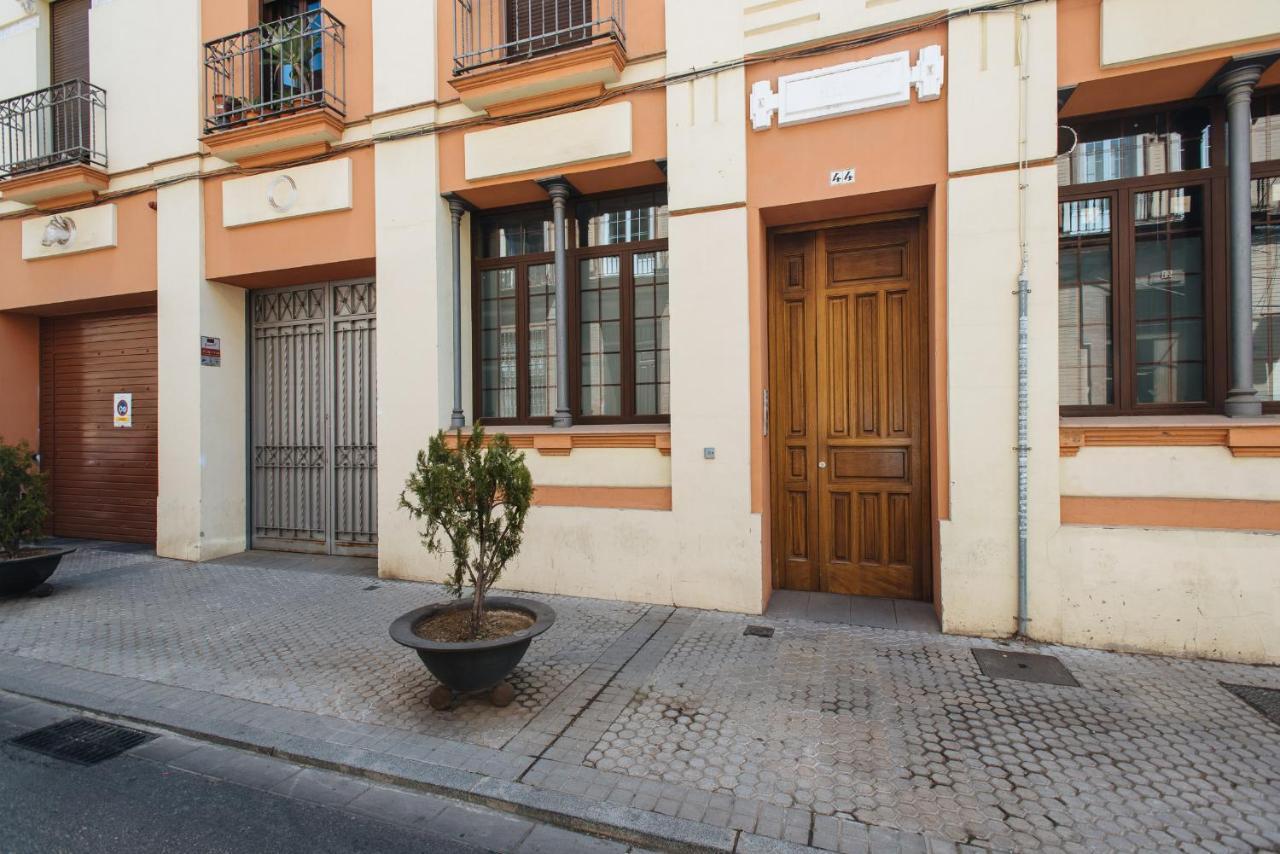 Apartamento Puerta Real - Free Parking Σεβίλλη Εξωτερικό φωτογραφία