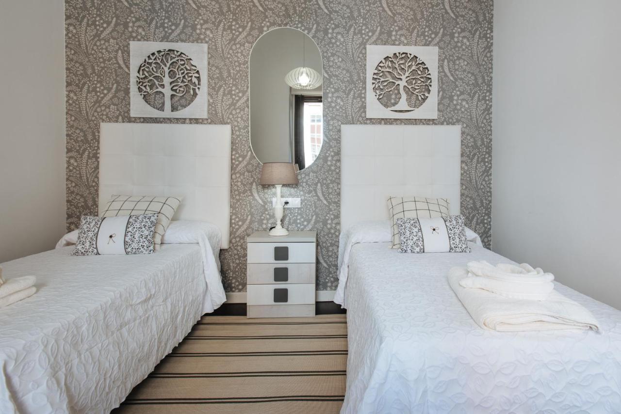 Apartamento Puerta Real - Free Parking Σεβίλλη Εξωτερικό φωτογραφία